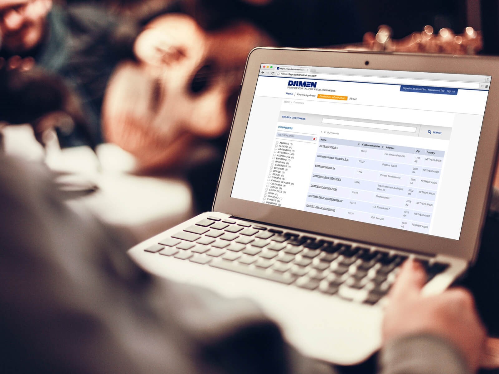 Eén portal waarin alles gebeurt - Iquality & Damen Services